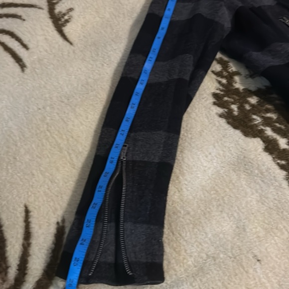 American Eagle Outfitters Black and Gray Plaid wool Jacket - Picture 17 of 17